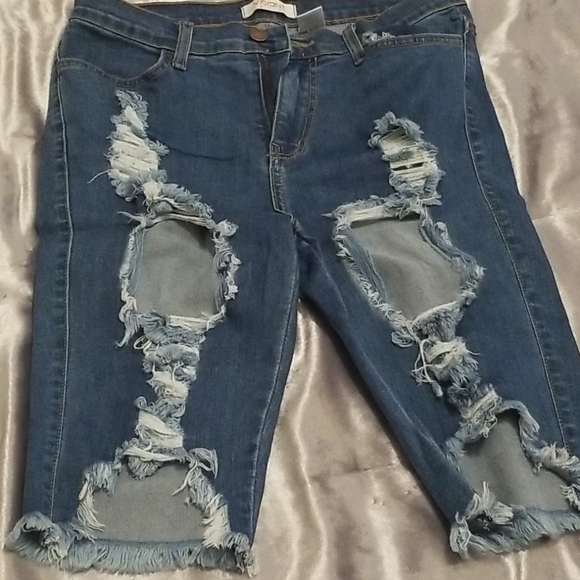 Denim Short - Picture 2 of 3